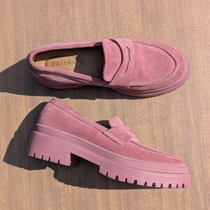 Women's Pink Suede Loafers